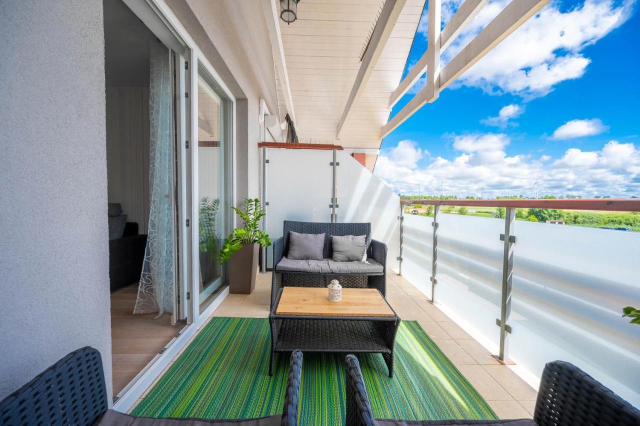 Apartament Holiday ダルウフコ エクステリア 写真