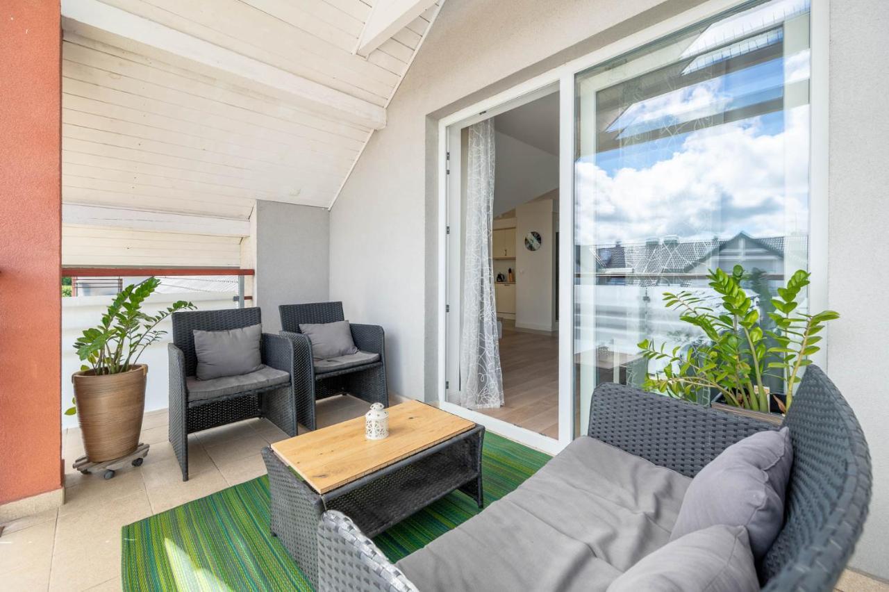 Apartament Holiday ダルウフコ エクステリア 写真